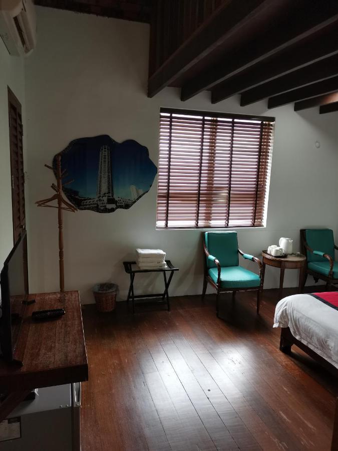 Rangoon Residences + George Town Buitenkant foto